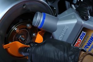 Harley-Davidson Primary Oil Change