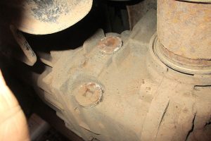 How to check differential fluid.