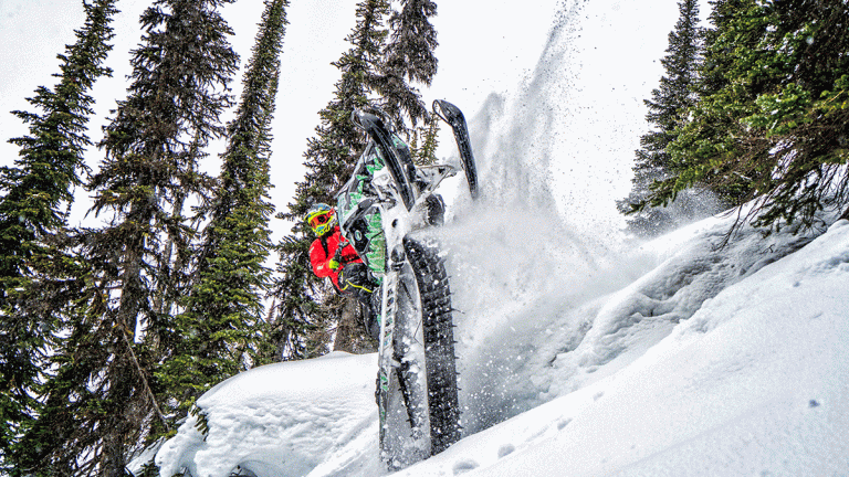 AMSOIL INTERCEPTOR® vs. DOMINATOR®: Which Snowmobile Oil Should I Use?
