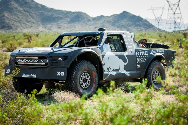 AMSOIL Racing and Events Update: Lovell Takes Crown, Menzies “Back in Black”