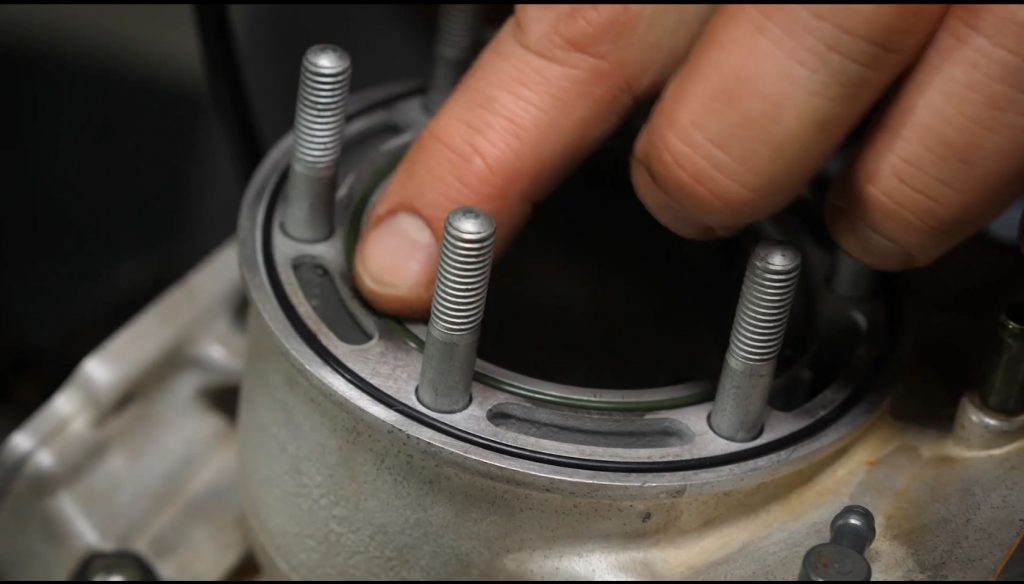 Dirt Bike Top End Rebuild