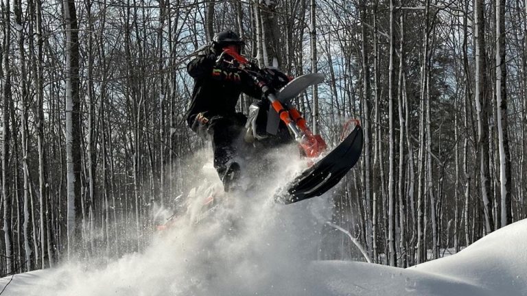 Snow Bikes Destroy Most Motor Oils