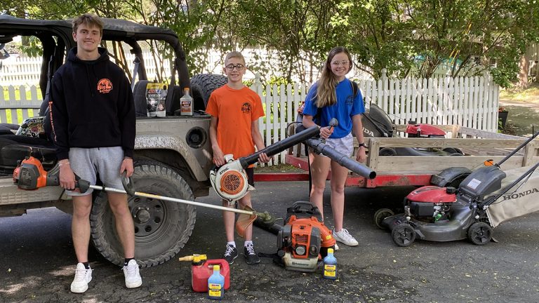 Landscaping Business Runs on AMSOIL SABER® Professional
